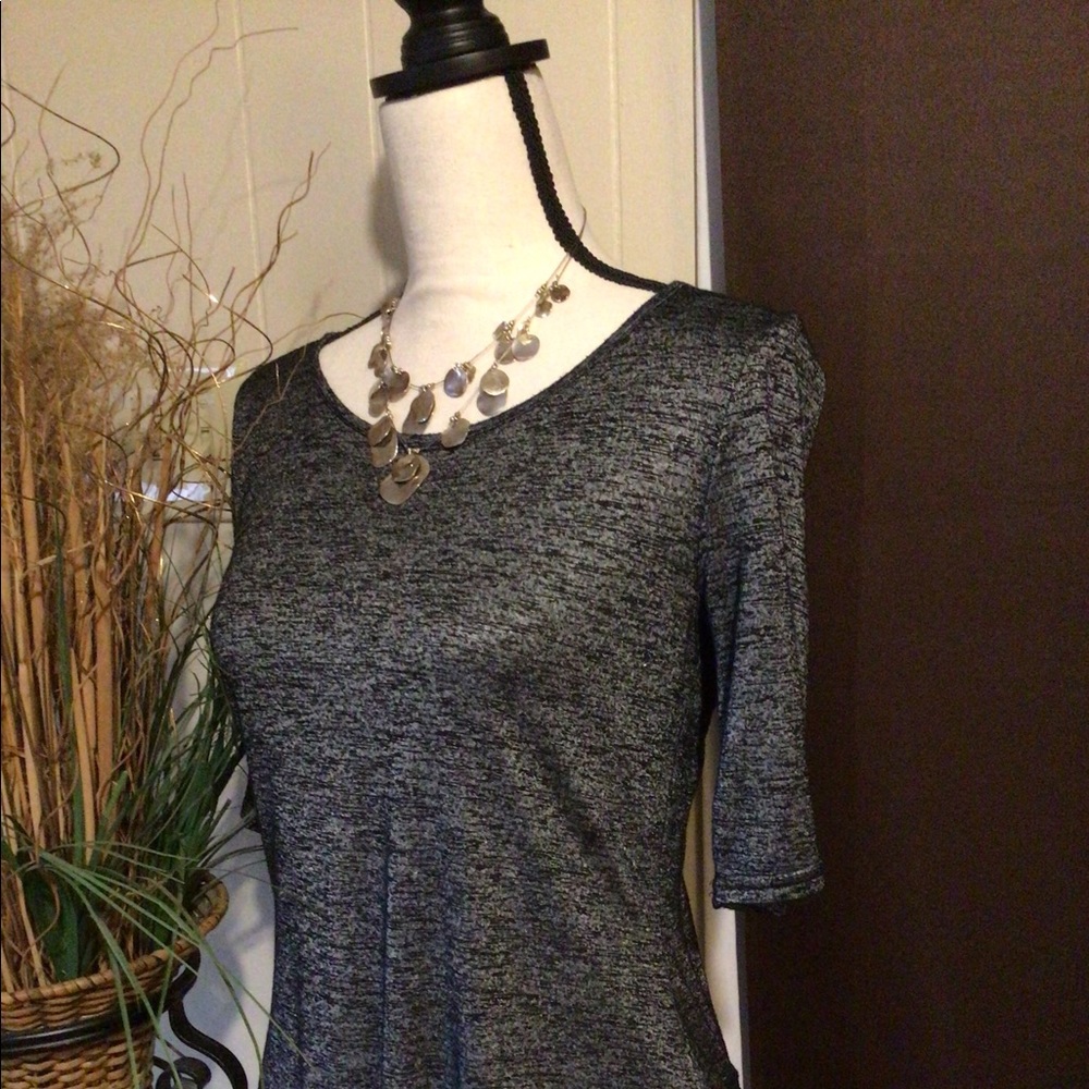 Apt.9 Top